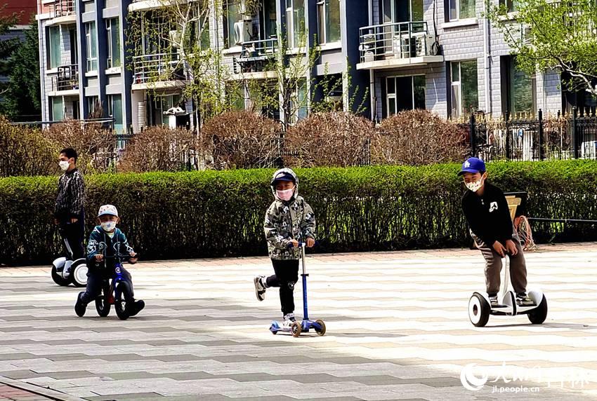 重拾“人間煙火” 吉林省正慢慢“復蘇”。人民網 關思聰攝