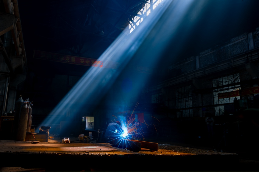 《焊光》。孫振杰 攝