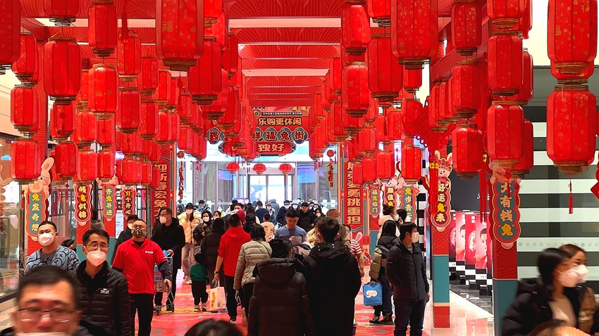 消費場所商氣濃、人氣旺、銷售火。