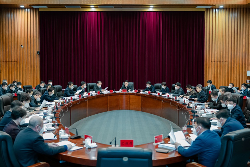 1月19日，延邊州委常委會擴大會議召開。