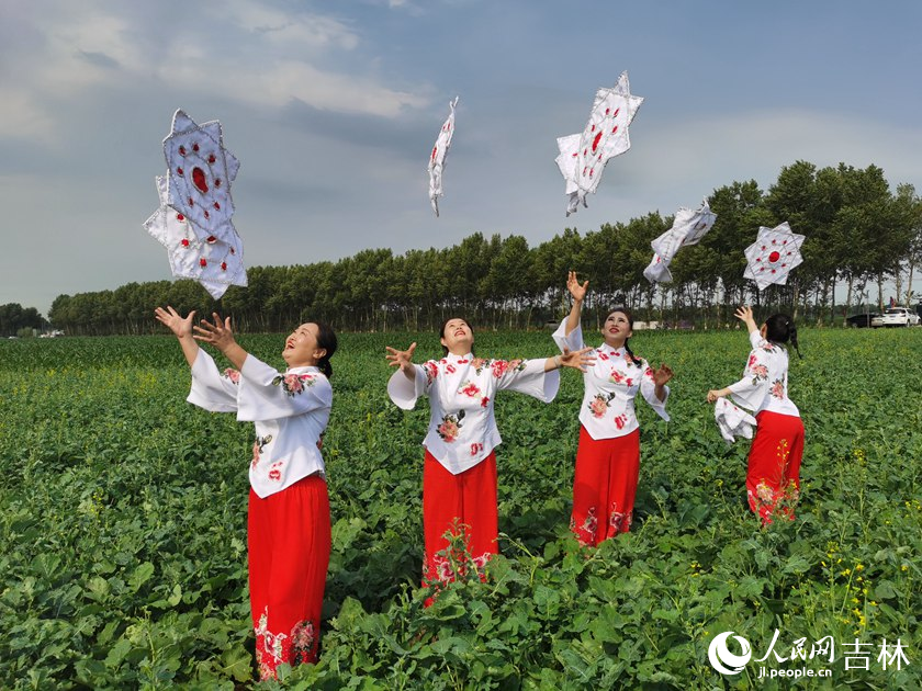 吉林松原：“桃醉”夏日里，打卡“蟠桃節”【3】
