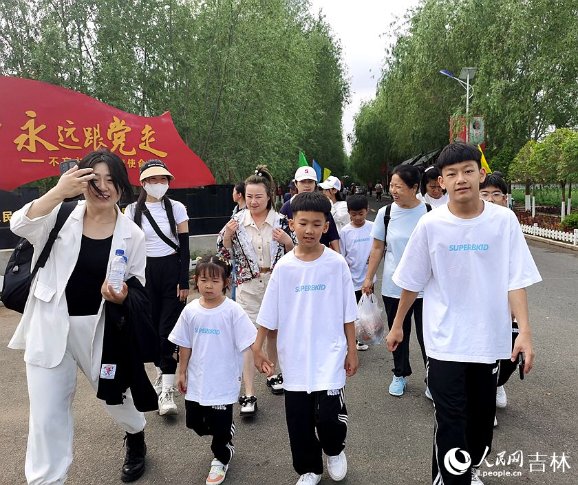 吉林松原：“桃醉”夏日里，打卡“蟠桃節”【4】