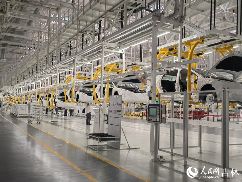 一汽紅旗制造中心繁榮廠區。 人民網記者 馬俊華攝