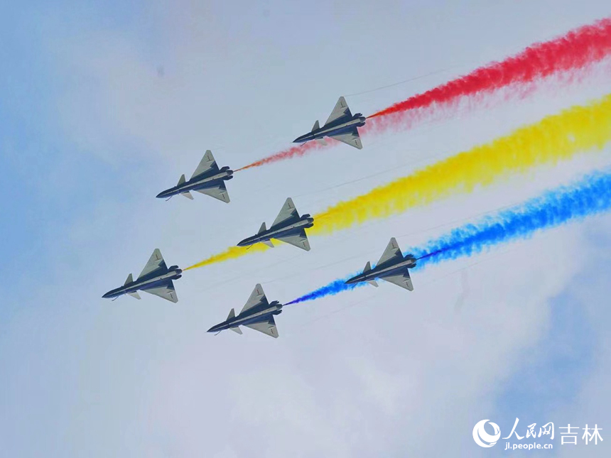 2023年空軍航空開放活動·長春航空展開幕。人民網記者 李洋攝