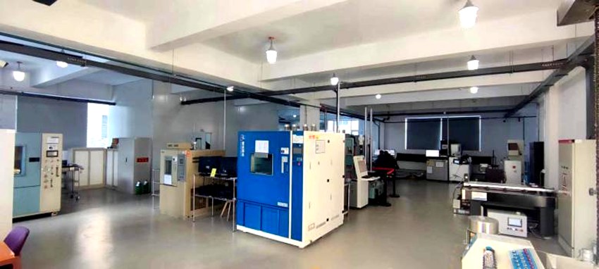 長春禹衡光學有限公司車間