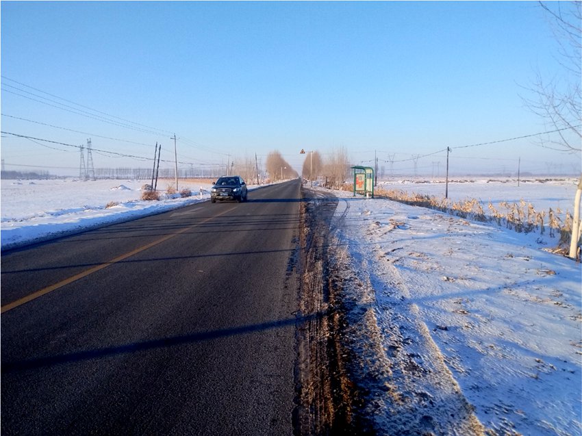 連接德惠市與太興村的德前公路寬闊通暢。德惠市委宣傳部供圖