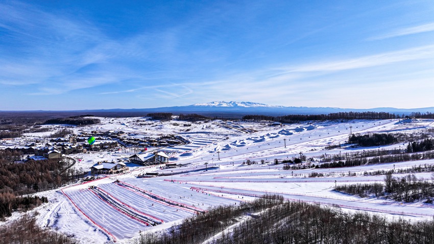 長白山華美勝地。（撫松縣委宣傳部供圖）