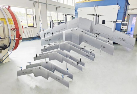 長光博翔無人機——全球首創創新產品雙飛翼無人機