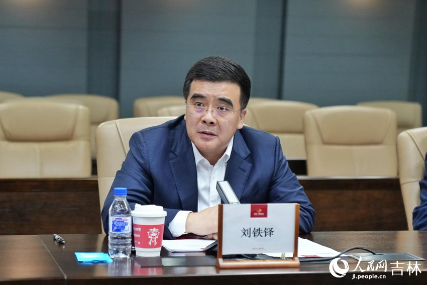 吉林省委宣傳部副部長、吉林廣播電視臺黨組書記、臺長劉鐵鐸。人民網記者 李洋攝