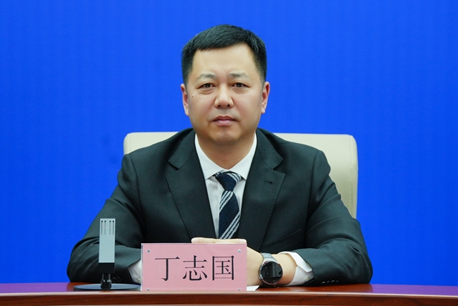 長春凈月高新技術產業開發區管委會副主任丁志國。長春市委宣傳部供圖