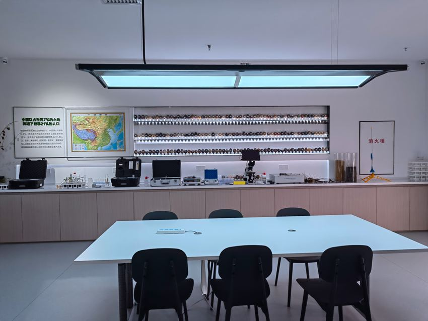 東方爍龍研學營地部分項目展示。