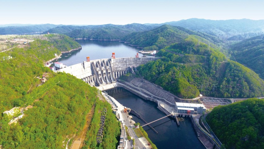 吉林白山水電站。