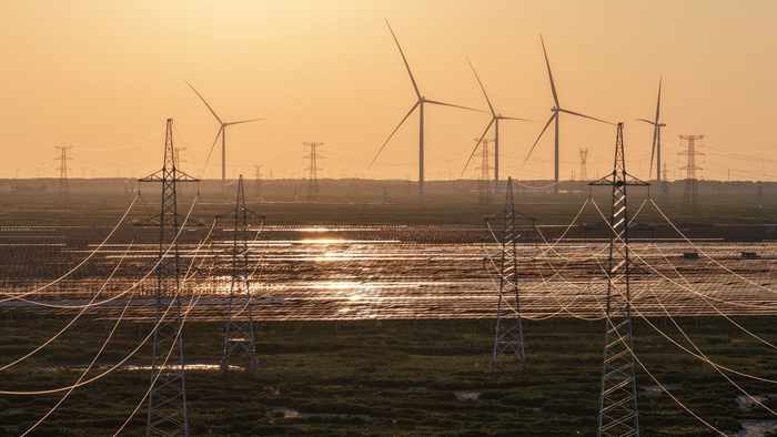 吉電股份800兆瓦風電光伏新能源機組。吉電股份供圖