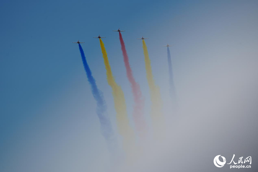 2025空軍航空開放活動和長春航空展完成全要素預演。人民網記者 李洋攝