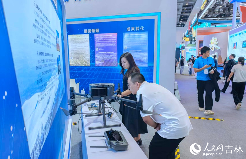 吉林硬核科技閃耀第三屆全國博士后創新創業大賽。人民網記者 王海躍攝